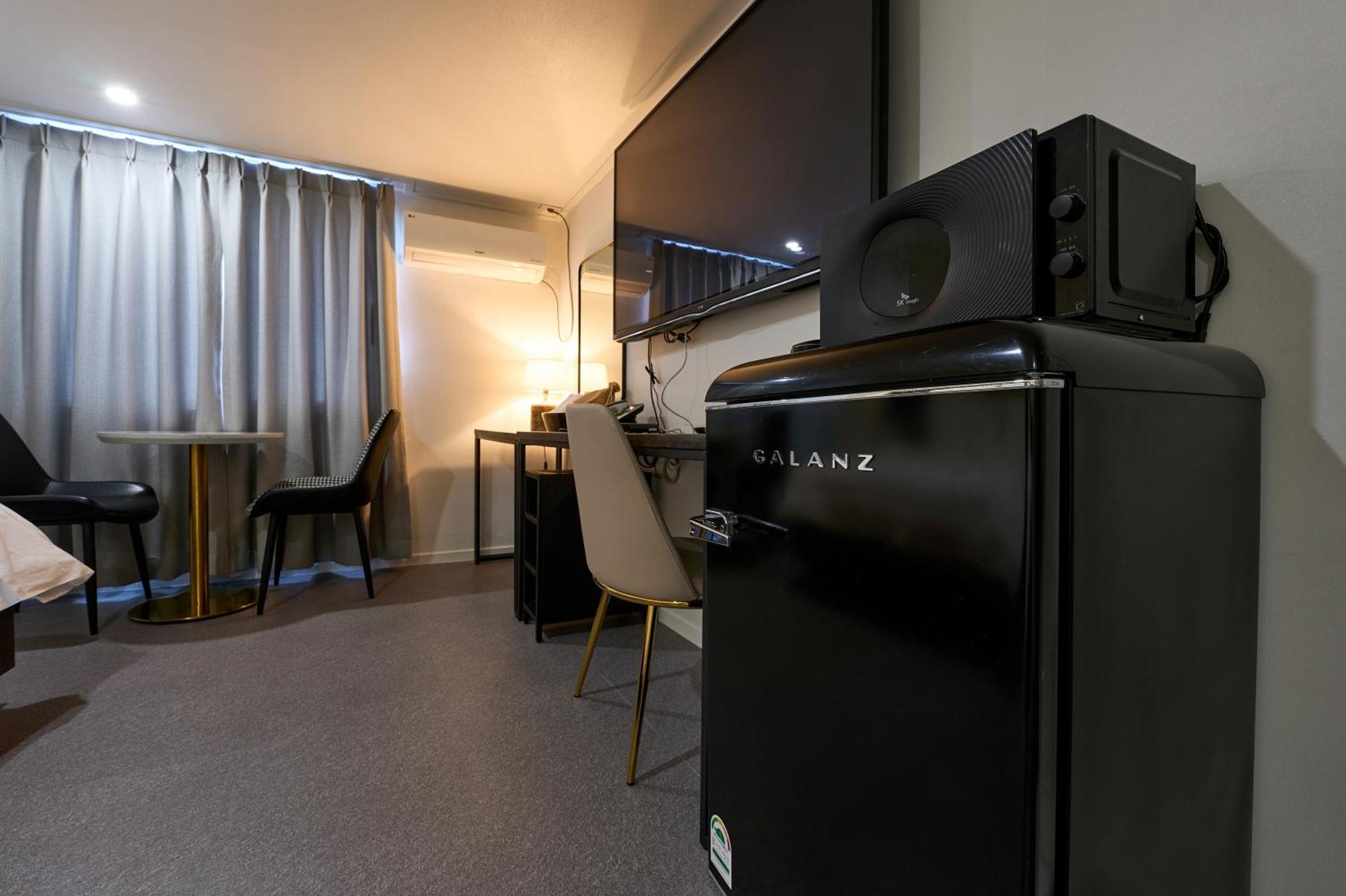 Hotel Chloe Сеул Экстерьер фото