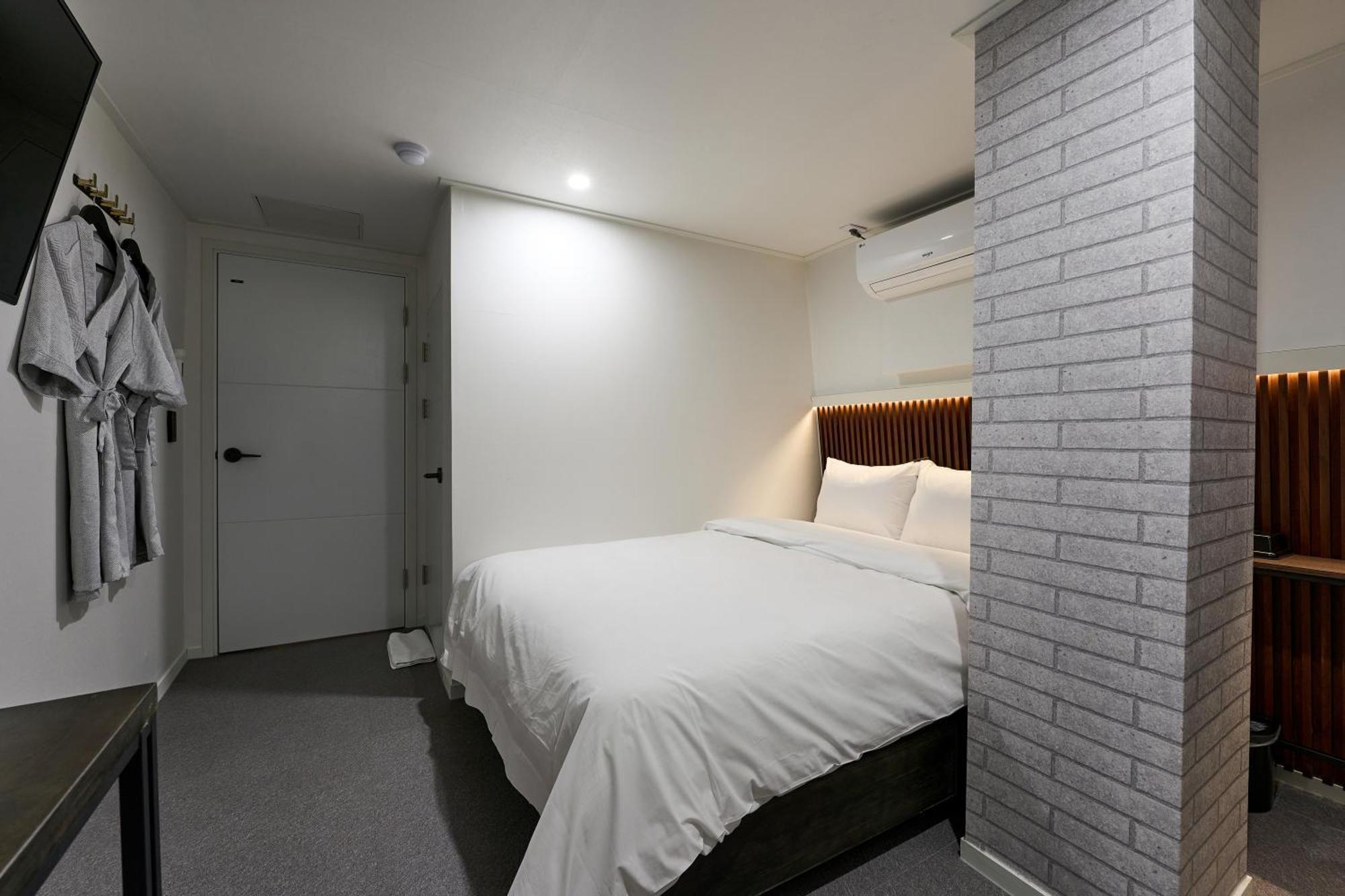 Hotel Chloe Сеул Экстерьер фото